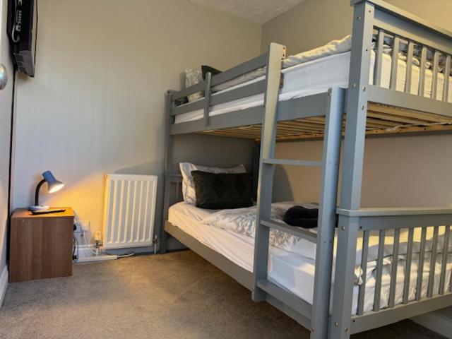 Netflix Home Jacuzzi Gym Fast Wifi Ps5 Free Parking 2 Spaces Hereford Luaran gambar